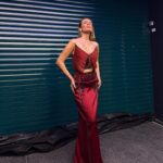 Başak Parlak Instagram - A perfect night with a perfect dress 🌹