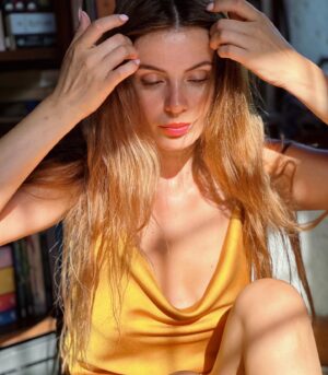 Başak Parlak Instagram - Yazdan kalanlar 💛