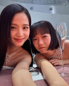 Bae Doona Instagram - @cartier night in Seoul #LeVoyageRecommencé #cartierhighjewelry #까르띠에 #alainducasse
