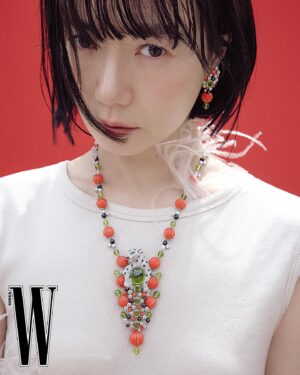 Bae Doona Instagram - For @cartier x @wkorea 

By #안상미 실장님

#까르띠에 #Cartier #cartierhighjewelry