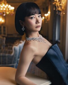Bae Doona Instagram - @cartier night in Seoul #LeVoyageRecommencé #cartierhighjewelry #까르띠에 #alainducasse