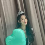 Baek Ji-heon Instagram - 사실내생일은아직끝나지않았었다고한다