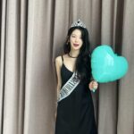 Baek Ji-heon Instagram - 사실내생일은아직끝나지않았었다고한다