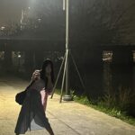 Baek Ji-heon Instagram - 산책