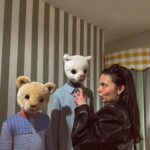 Bahar Şahin Instagram - Parisin kedileriyle hasbihâl bir başka oluyor 🪽
