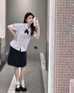 Bai Lu Instagram - 🖤