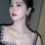 Bai Lu Instagram – 🩶