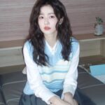 Bai Lu Instagram - 🎶《谁是你朋友》