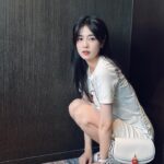 Bai Lu Instagram - 🌻