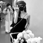 Bai Lu Instagram – 怎么会有人生日还一直在给我拍照啊🥹🎂希望你开心 希望你健康 希望你的烦恼永远比我少