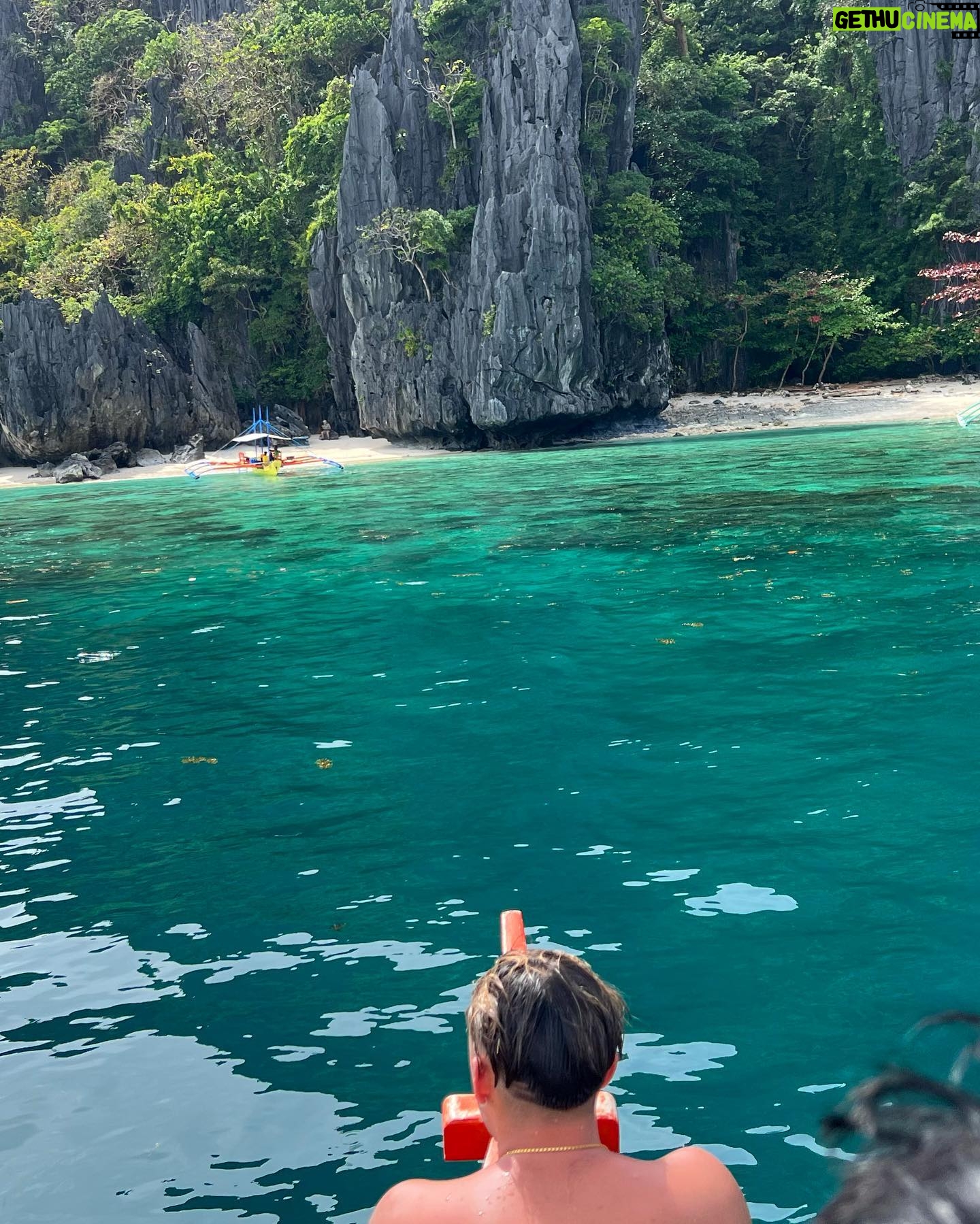 Bailey May Instagram - Paradise is an understatement