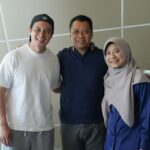 Baim Wong Instagram - Malam terakhir saya berdiskusi santai dengan Pak Gubernur @zulkieflimansyah dan Ibu @nikenzulkieflimansyah . NTB tambah majuu semenjak di dipimpin Pak Zul 💙💪