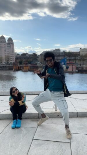 Bala Instagram - வாழ்க்கை தத்துவ Reels in Norway 🐒🙃😐
@bjbala_kpy

#dancereels #Norway #bala #Manimegalai
