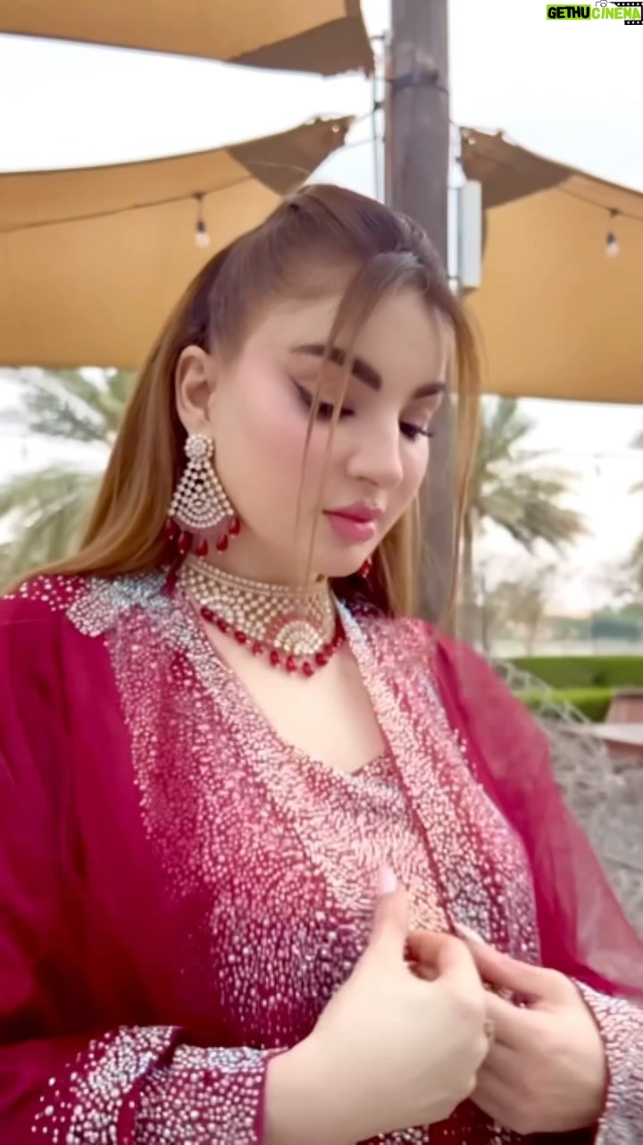 Ban Adnan Instagram - اول مرة البس مخور واليوم ماروني♥️♥️♥️♥️