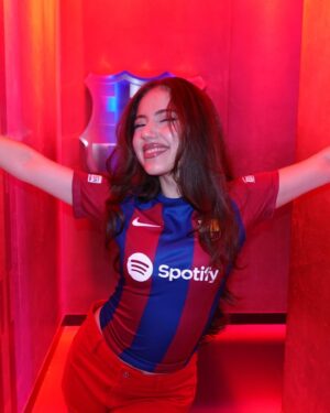 Bana Shirwan Instagram - I don’t even watch football but this ones for the boys 🤪