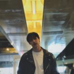 Bang Chan Instagram – 🚶🏻
#STAY