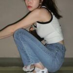 Bang Min-ah Instagram – ⠀
#광고 #onitsukatiger #덴티그레스트렙

🌴 오니츠카 여름을 잘부탁해 🩴