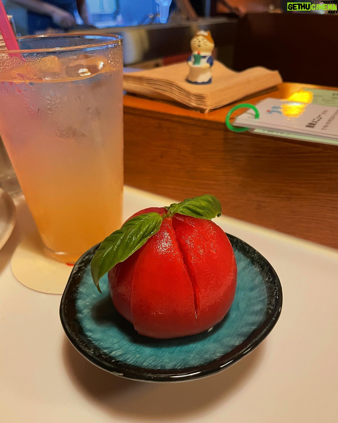 Bang Min-ah Instagram - 난 이거면 충분해🤎 (요즘이치란왤케맛있지)