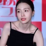 Bang Min-ah Instagram – ⠀
화사한그녀에 이쁜사진을 남겨주신
기자분들 감사합니다💋🌹
예쁘게 해주신 우리 헤메스💇🏻‍♀️💄👗
감사합니다