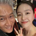 Bang Min-ah Instagram – ⠀
화사한그녀 보시면서
많이 웃어주셔서 정말
행복했습니다🌹
