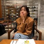 Bang Min-ah Instagram - ⠀ 🥩🥩🥩 🚌🚌🚌