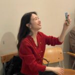 Bang Min-ah Instagram - 🌹웃자구요 다들