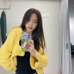 Bang Min-ah Instagram - 추워도 노랭이⭐️ 오늘도 영화보러와주신 모든 분들 감사합니다 좋은밤 보내세요💋✨🪐