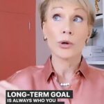 Barbara Corcoran Instagram - Today we’re talking all about goals! How to set them, how to keep them, and how to reach them. I’ll break down the difference between long and short-term goals and why you need both, I’ll answer some of your top questions rapid-fire style, and then we’ll learn from two savvy entrepreneurs as I talk through their goals with them. Only on BarbaraInYourPocket.com 💙 #goals #goal #goalsetting