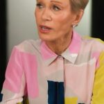 Barbara Corcoran Instagram - There are two kinds of people: expanders and containers. Expanders take big risks and make lots of money. Containers create systems and save money. You’ll need both types of people to build a business.