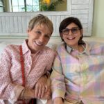 Barbara Corcoran Instagram - Hoppy Easter! 🐰🌸💕 Hope you had a hop, hop, hoppy one