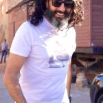 Bassem Yakhour Instagram - #العربجي٢ وما حدث وراء كاميرات التصوير من مواقف في فيديو جديد على قناتي الرسمية على يوتيوب Bassem yakhour بتمنالكم مشاهدة ممتعة وطريفة. ينعاد عليكم بالخير. @karamaliphotography وشكر خاص للأستاذ محمد هدلا. #السعودية #سوريا #العراق_السعودية_قطر_الامارات_الكويت_البحرين_اليمن_الخليج_سوريا_مصر_لبنان_الجزائر_تونس_المغرب_قطر_دبي #الإمارات #الجزائر #مصر #دبي #ابوظبي #رمضان