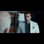 Bassem Yakhour Instagram - لم نتفق ابداً والخصومة لم تتوقف درامياً في أغلب الأعمال. الأستاذ والأخ الكبير اسماً وقلباً. @salloum_haddad.official @hozan_akko