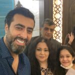Bassem Yakhour Instagram - مايا طه الاميرة الموهوبة وشريكتي المشاغبة ❤️ في مسلسلي علاقات خاصة ومذكرات عشيقة سابقة 🥰 كل سنة وانت سالمة ونور ومازن وكل عيلتك الحلوة بخير وصحة وفرح وعقبال سنين @mazen.taha.750 من النجاح 🌷