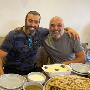 Bassem Yakhour Instagram - الهرايسي وعبده  والسجقات  حطولنا عنوان للصورة #العربجي_نار_من_رحم_الظلم  #عبدو_العربجي  #السعودية #دراما  #دراما_سورية