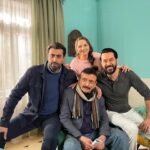 Bassem Yakhour Instagram - على صفيح ساخن مسلسل بنكهة الحياة الحقيقية قريبا واتمنى ان تكلل جهودنا المضنية في تصويره على مدى الأشهر الماضية بالنجاح @iseemediaser @ @seif_elsbei@ @goldenlinetvseries