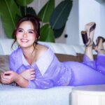 Bea Binene Instagram - no blues, just... purples ✨ good night 🫶🏼