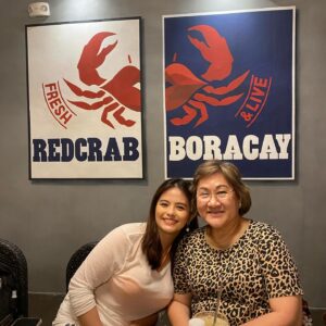 Bea Binene Instagram - a must in Boracay. MUST! 아주 맛있어요! 진짜! @redcrab_boracay
