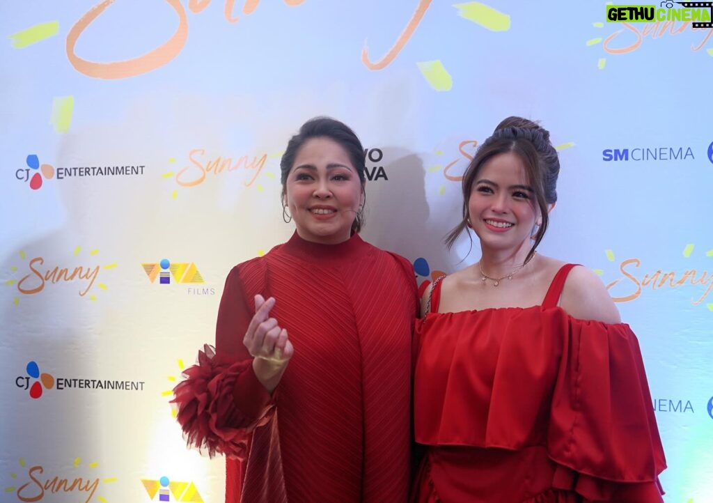 Bea Binene Instagram - Finally two Chona(s) in one photo! Such an honor to play your young Chona, Ate @angeludeleonrivera! So grateful to be part of this film and work with everyone especially with our role models I look up to in this industry. 🤍 Really hope you'll give this film a chance. #SunnyPH - April 10, in cinemas nationwide. 🌻☀️