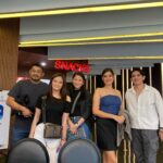 Bea Binene Instagram - #SunnyPH day at the blockscreening with friends and fam! 🤍☀️ @ec_vit.officialph @consult.acg