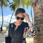 Bea Binene Instagram – watersports day! ☀️ 

👙: @roxyph