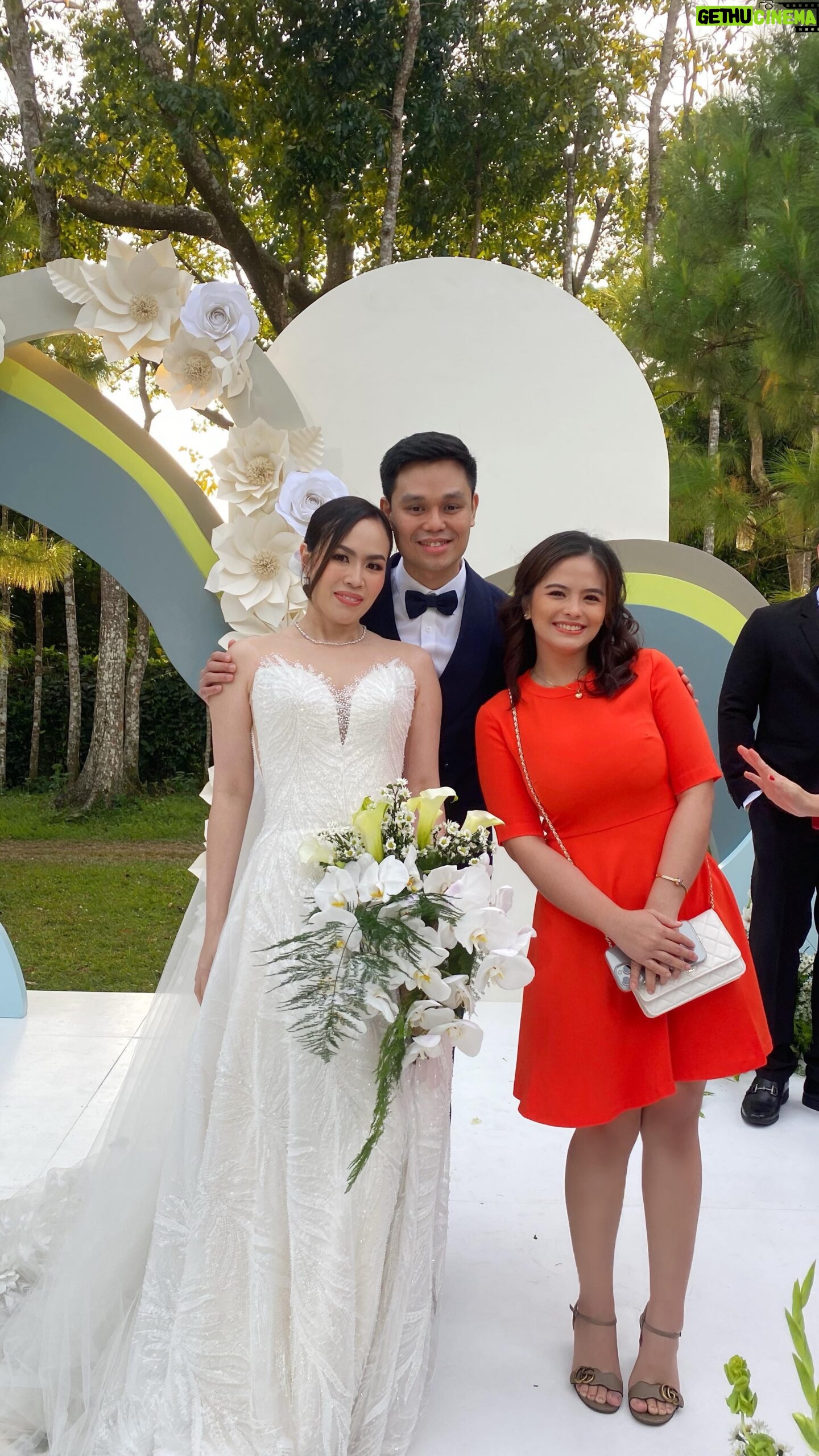 Bea Binene Instagram - Oh what a beautiful intimate and heartwarming wedding. Congratulations, @callmemelissa__ and @officiallyseanpaolo! Always here for you and love you both!!! 🤍 #SEANinaMELlion