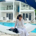Bea Binene Instagram - sun's out 🌼 #AstoriaBoracay #AlwaysAstoria @astoriaboracay @astoriahotelsandresorts