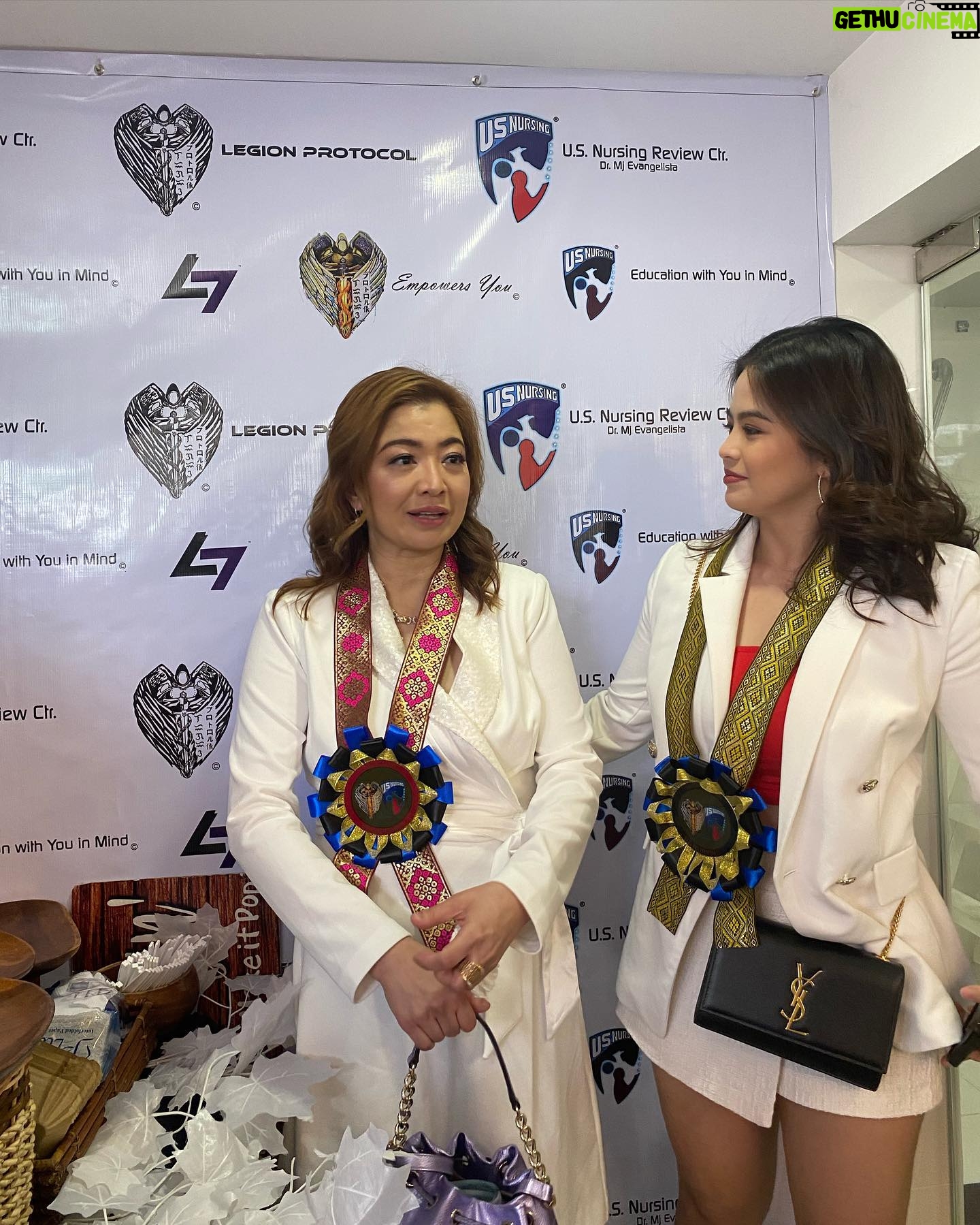 Bea Binene Instagram - Congratulations on your newest branch in the PH, US Nursing Review Center with Dr. MJ! π Visit them at EDSA cor Urdaneta St., Guadalupe Nuevo, Makati or check them out on Facebook! β‘Μ @usnursingreviewcenter