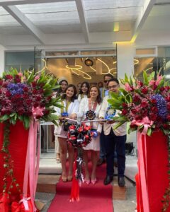 Bea Binene Instagram - Congratulations on your newest branch in the PH, US Nursing Review Center with Dr. MJ! 🎊 Visit them at EDSA cor Urdaneta St., Guadalupe Nuevo, Makati or check them out on Facebook! ◡̈ @usnursingreviewcenter