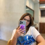 Bea Binene Instagram - POV 🤭 -- I'm sure my phone is protected with @otterbox @popsocketsphilippines . Get yours from @tenkiebox👌🏽