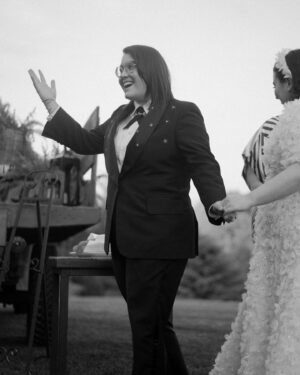 Beanie Feldstein Instagram - happy birthday to the greatest thing to happen to the world!
the absolute best wife, the most present sister, the most giving daughter and the truest friend!
will you marry me again?
happy birthday, cheeky 🩵