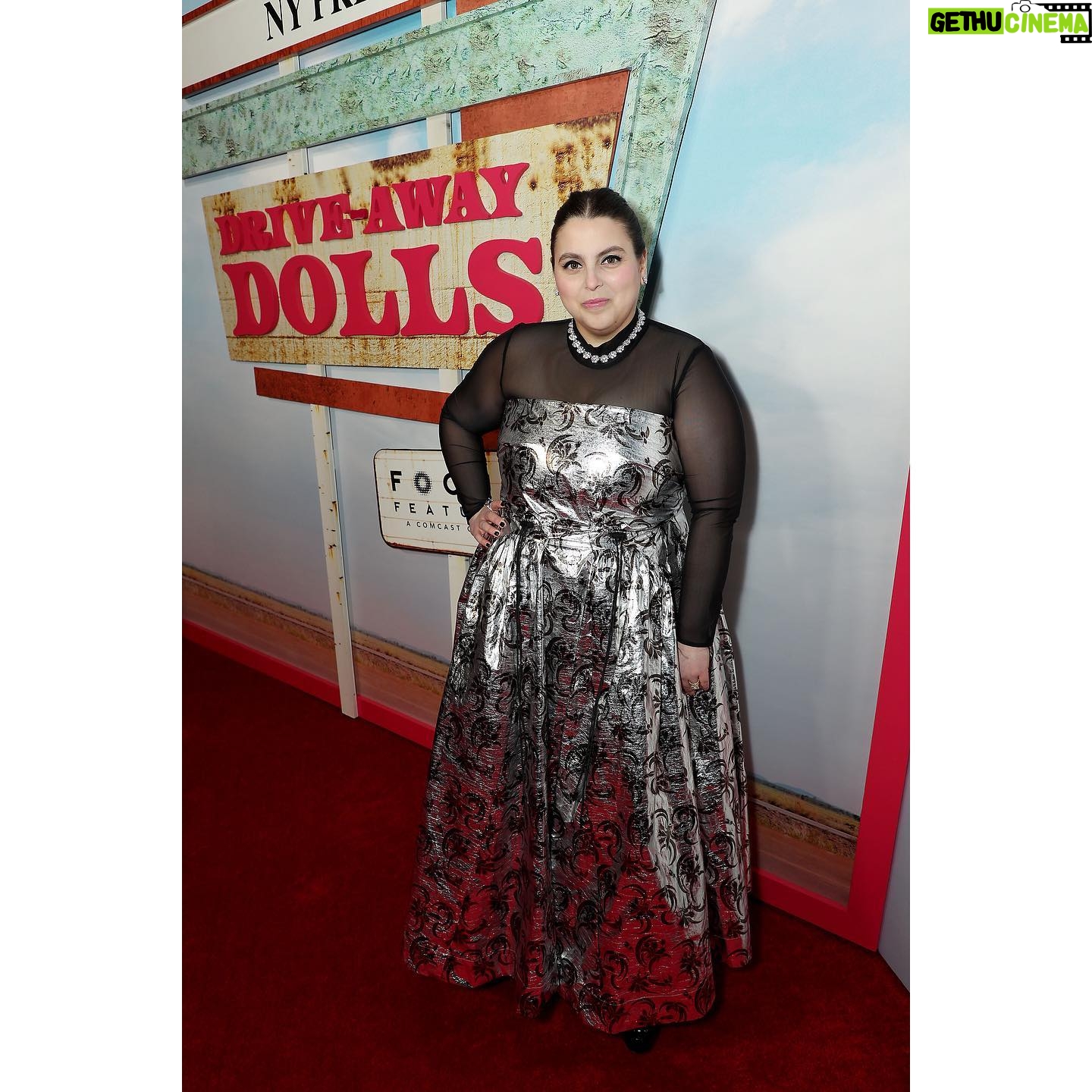 Beanie Feldstein Instagram - oh me?? at the drive-away dolls wearing @simonerocha_ feeling like a queen?? sure!!! oh me?? beyond lucky and proud to be in this movie?? sure!! (oh the pics by marion curtis/ starpix- sure!!)