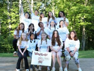 Beanie Feldstein Instagram - i truly don’t know if i’ll ever have the words. i just got back from the single most profound week of my entire life volunteering as a camp counselor at @experiencecamps which is a free one week camp for children that are grieving the death of a parent, sibling or primary caregiver.

meeting these women and these kids has changed my life forever. hearing their stories, their giggles, their sobs. feeling their warmth, their kindness, their depth. it was a week of visceral connection with other people that all see the world through the same lens. 

what a gift, what an honor, what a week.

if you’re able, please donate to help bring more incredibly deserving kids to camp.