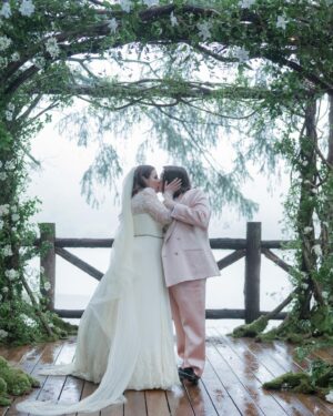 Beanie Feldstein Instagram - “as every fairytale comes real…”
May 20, 2023 

could never find the words to thank the angels below for giving us the wedding of our dreams

Photography: @corbingurkin
Dress and suit: @gucci 
Planning: @amandasavoryevents @nfhsanderson 
Venue: @thesistersofcedarlakes 
Design: @littlesistercreativenyc
Makeup: @kateydenno 
Hair: @peterbutlerhair 
Styling: @erinwalshstyle @ashleyafriyie