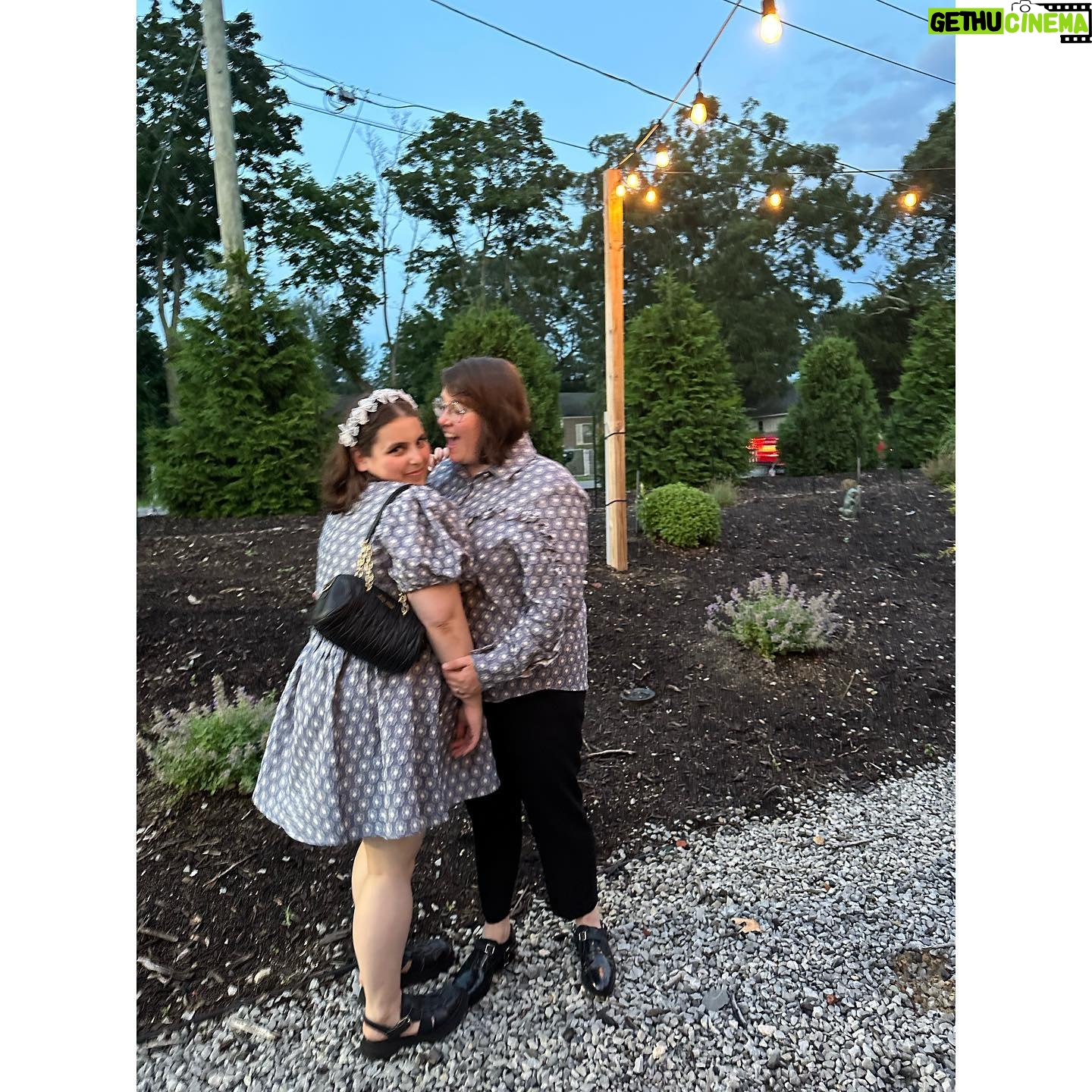 Beanie Feldstein Instagram - london and liverpool and long island! oh my! july!